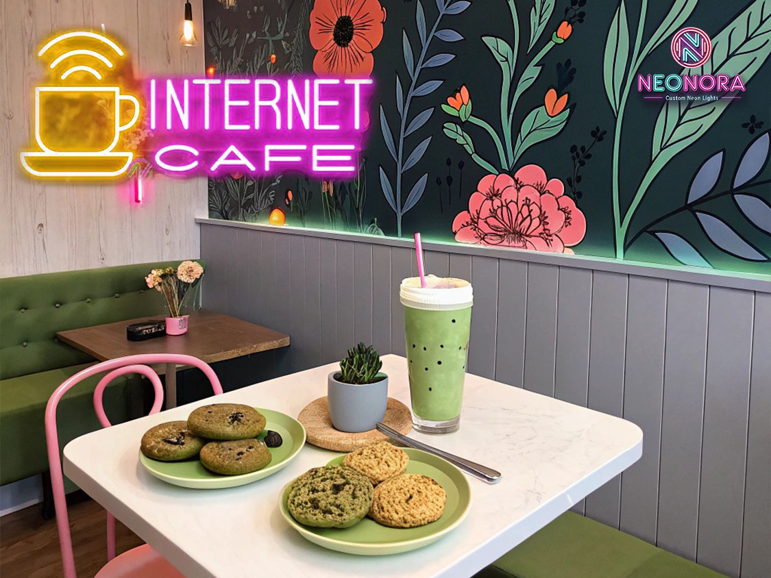"Internet Cafe" Retro Neon Sign - LED Business Wall Art - Image 5