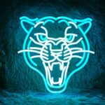 Leopard-shaped neon sign in ice blue and white LEDs. A bold, glowing decor piece perfect for bedrooms, events, or animal-themed spaces.