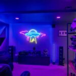 22-inch UFO spaceship neon sign with dimmable LED lights, perfect for sci-fi fans and space-themed room or party décor.